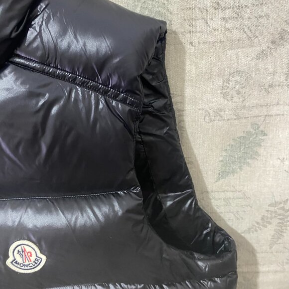 Womens Tricolor Hood Moncler Black Puffer Vest - Picture 9 of 12